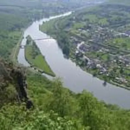 Du Coucou Feriehus Hargnies